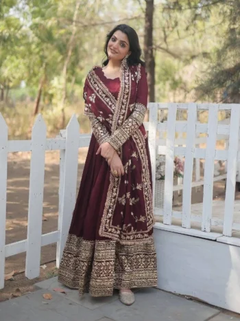 গর্জিয়াস আনারকলি গাউন ড্রেস